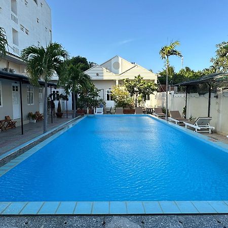 Pharos Guesthouse Муи Не Екстериор снимка