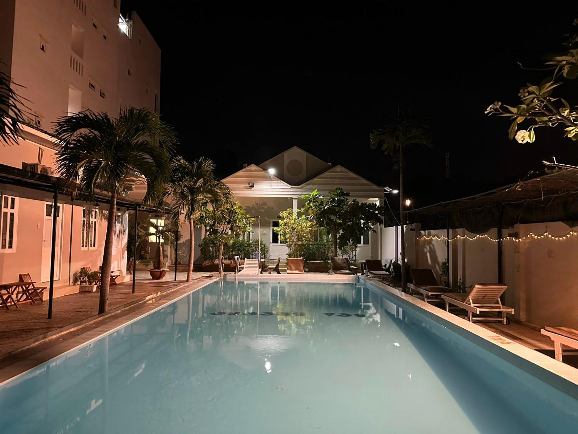 Pharos Guesthouse Муи Не Екстериор снимка