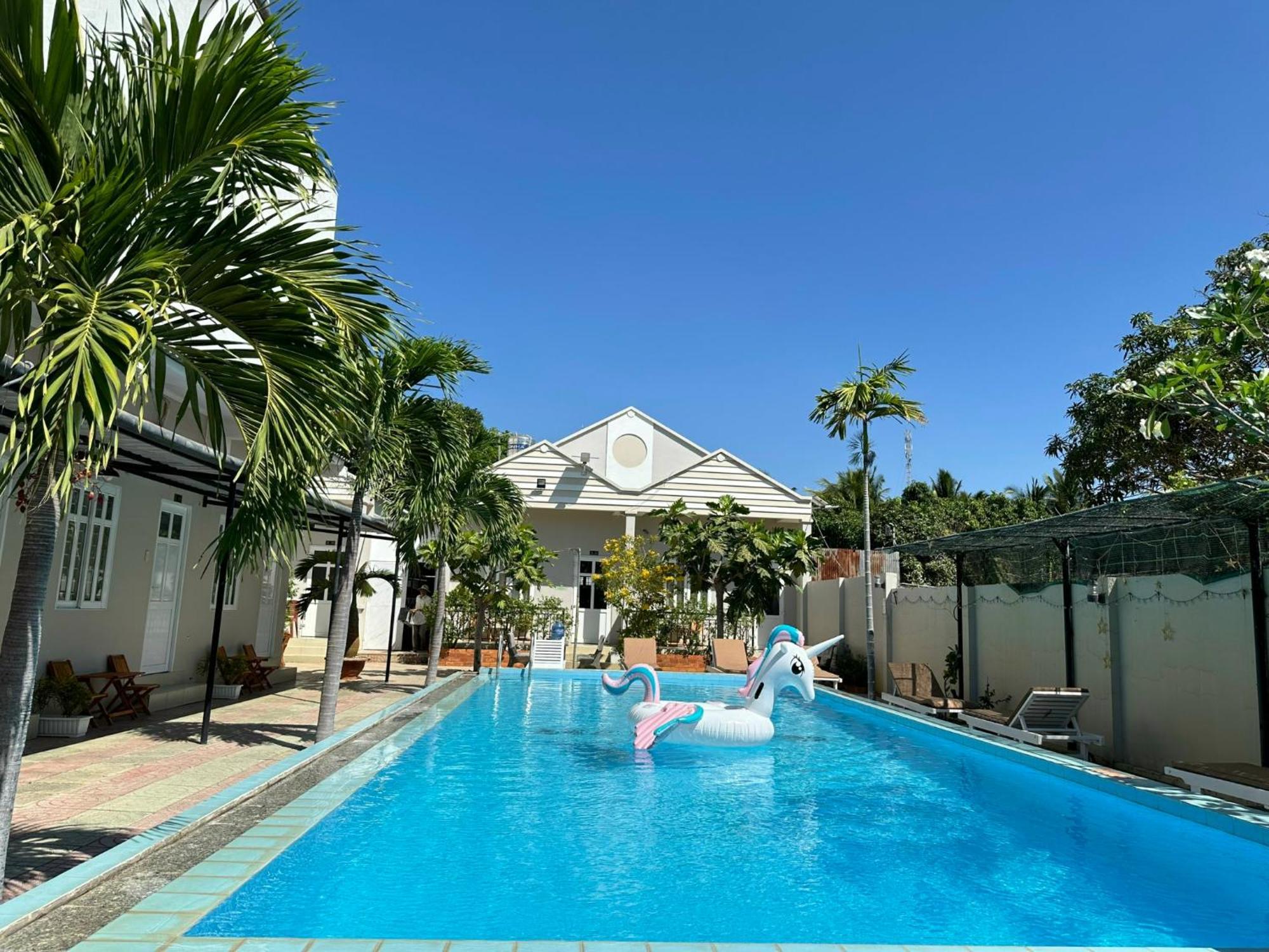 Pharos Guesthouse Муи Не Екстериор снимка
