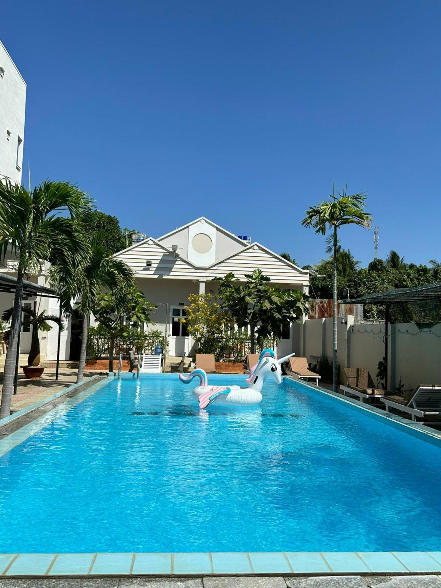 Pharos Guesthouse Муи Не Екстериор снимка