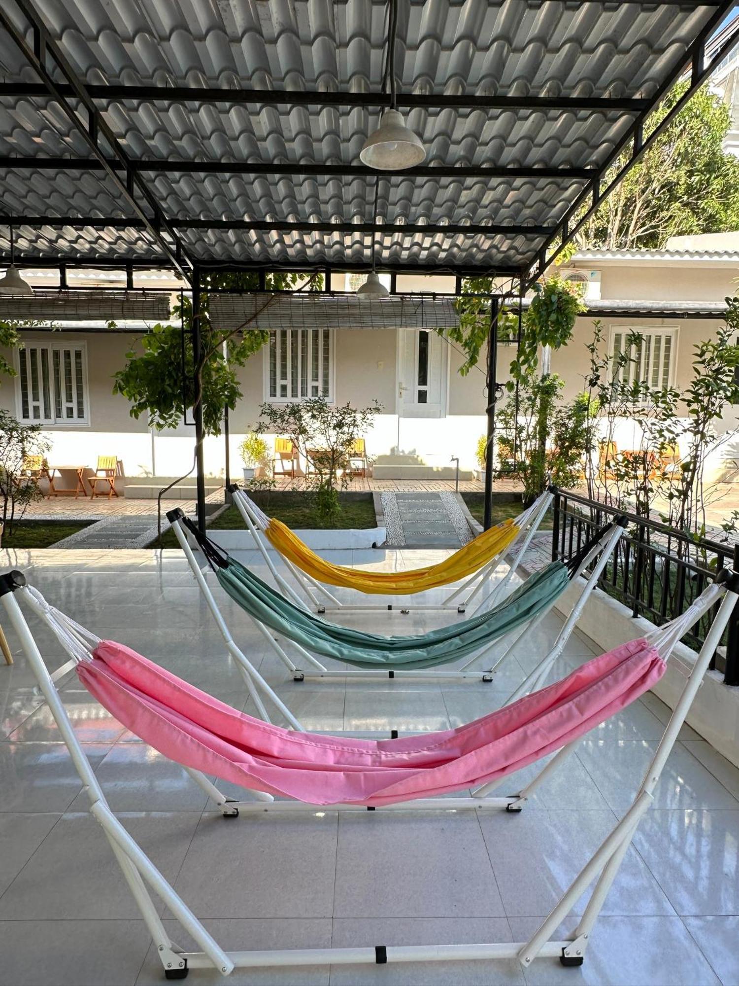 Pharos Guesthouse Муи Не Екстериор снимка