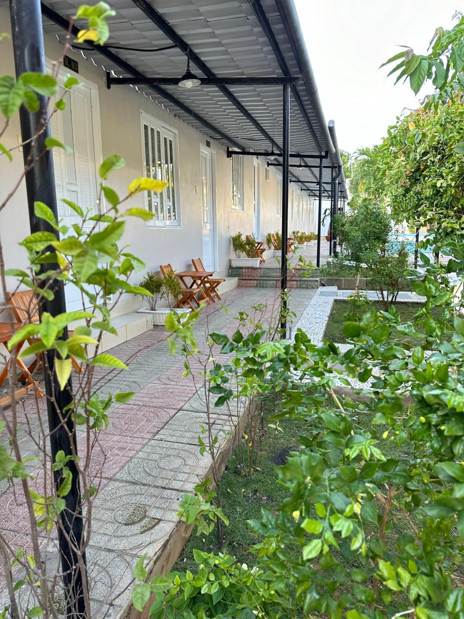 Pharos Guesthouse Муи Не Екстериор снимка