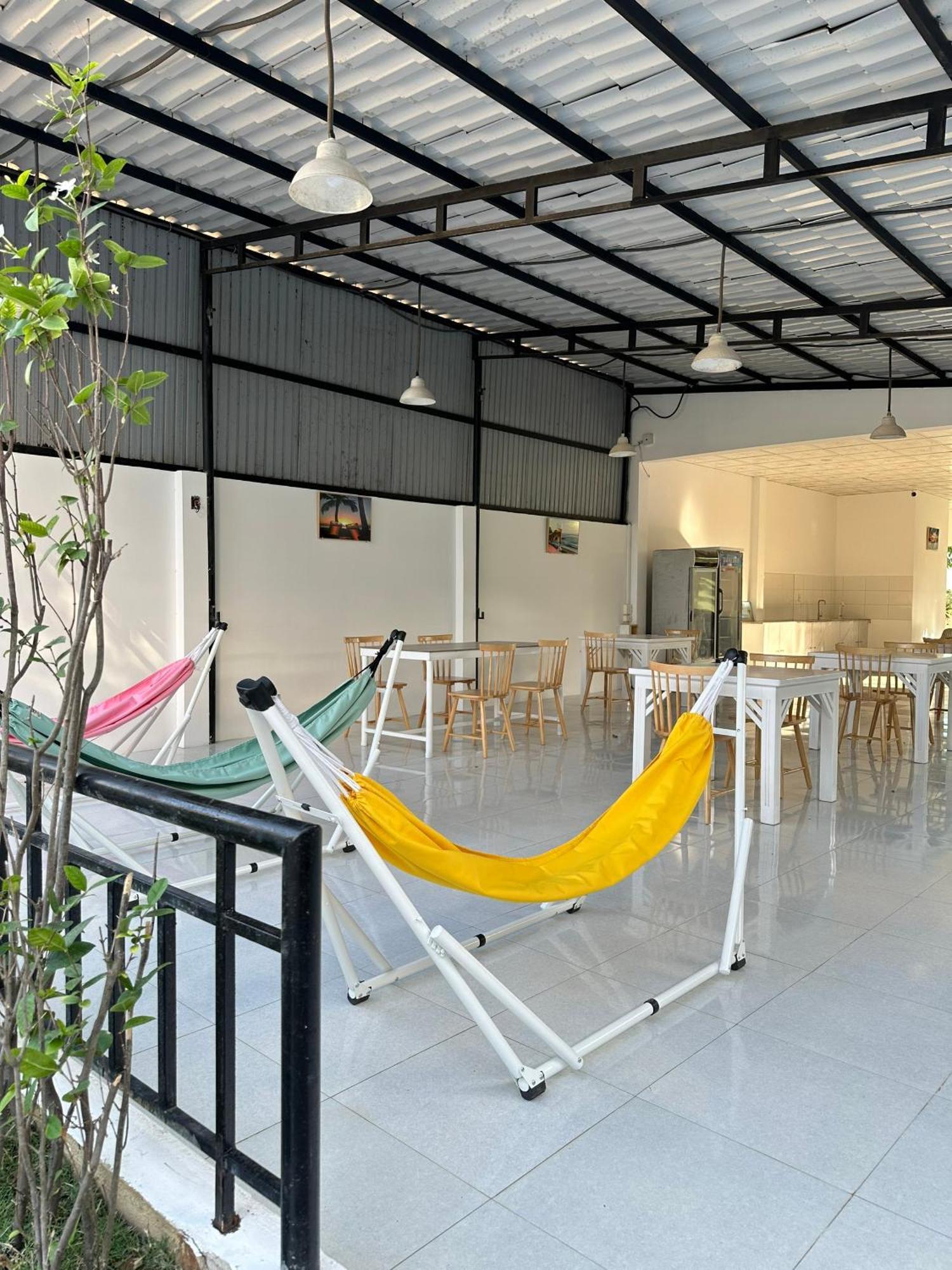 Pharos Guesthouse Муи Не Екстериор снимка